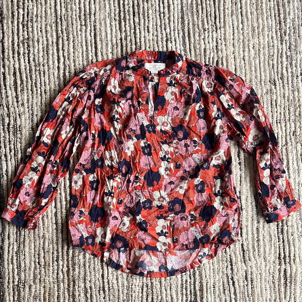 Trovata Red and Pink Graphic Blouse with Mandarin Collar